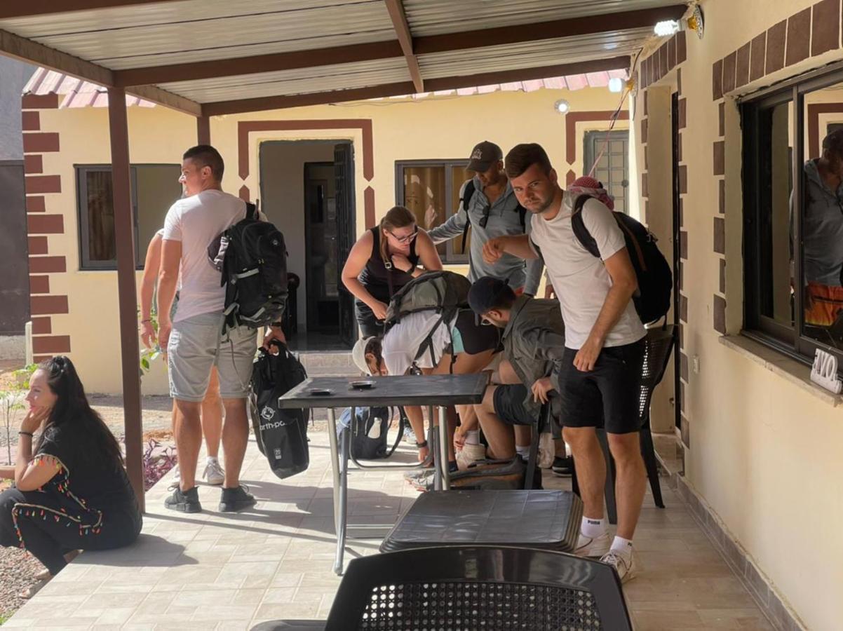 Wadi Rum Oryx Hostel & Tours Bagian luar foto