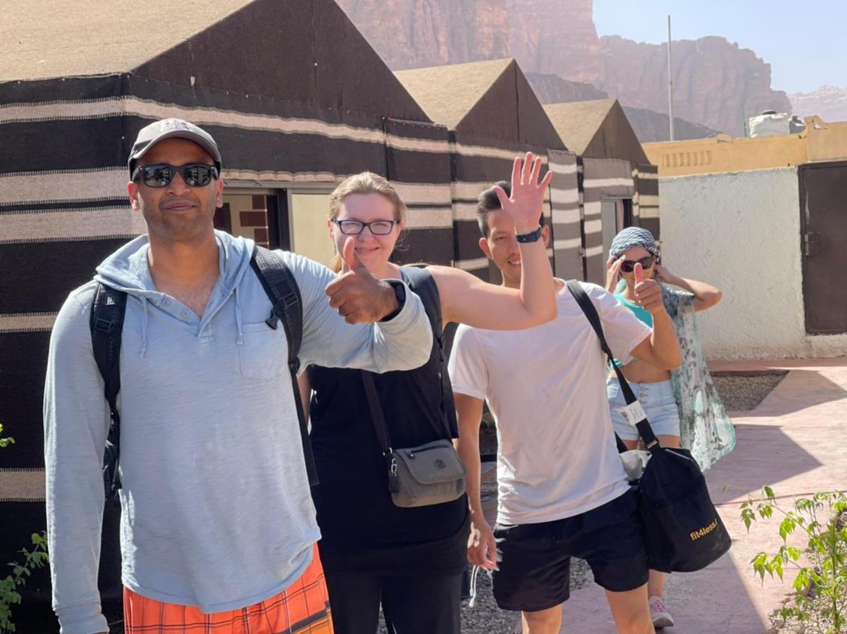 Wadi Rum Oryx Hostel & Tours Bagian luar foto