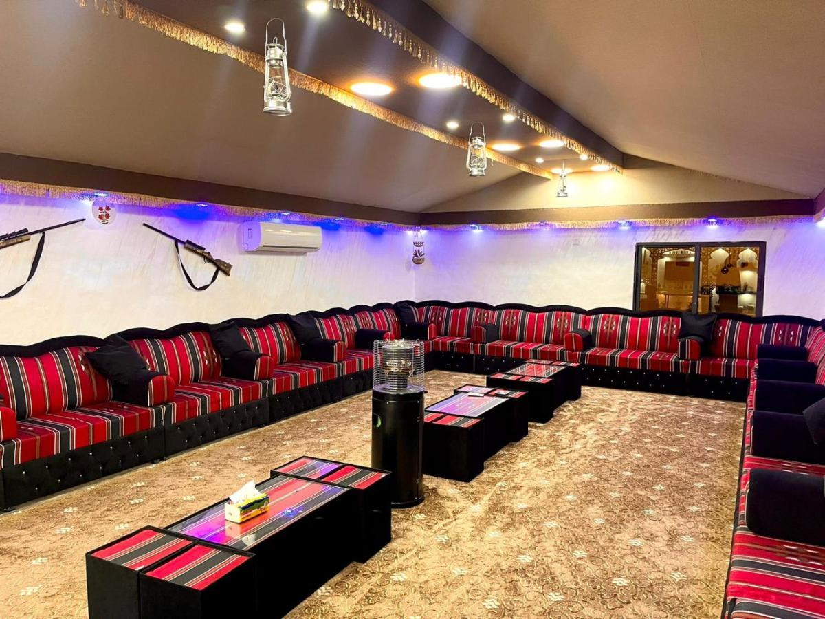 Wadi Rum Oryx Hostel & Tours Bagian luar foto