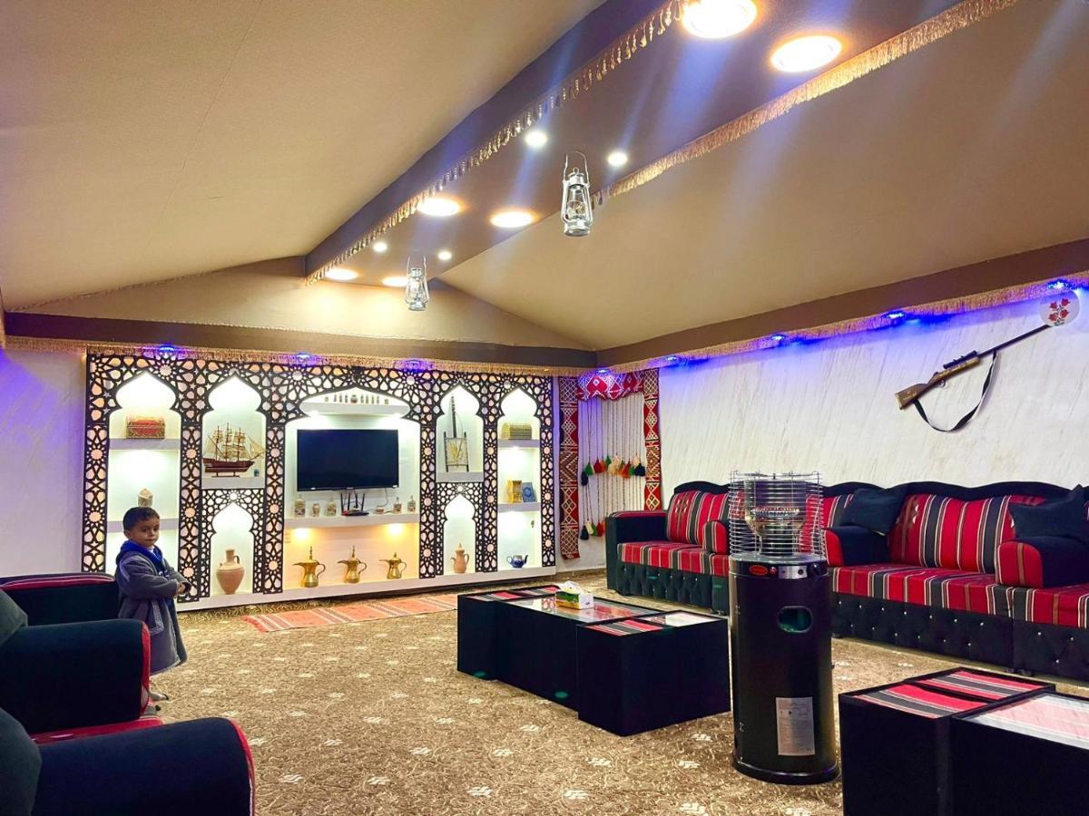 Wadi Rum Oryx Hostel & Tours Bagian luar foto