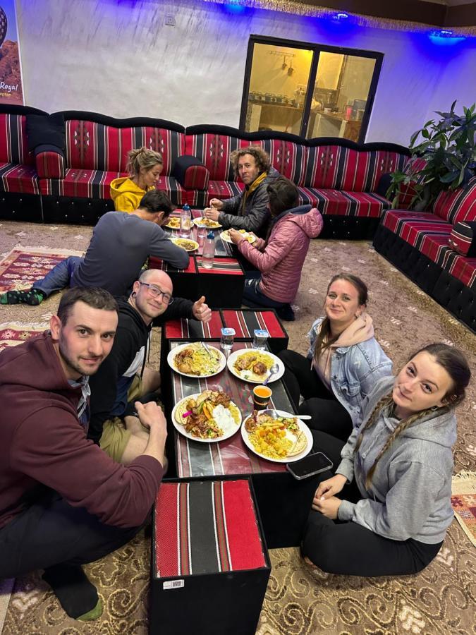 Wadi Rum Oryx Hostel & Tours Bagian luar foto